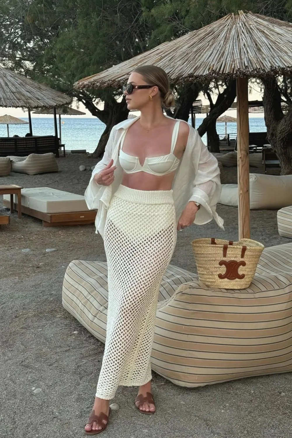 22 Beach Outfit Ideas That Will Make Waves This Summer